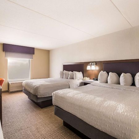 Hampton Inn Mchenry Bagian luar foto