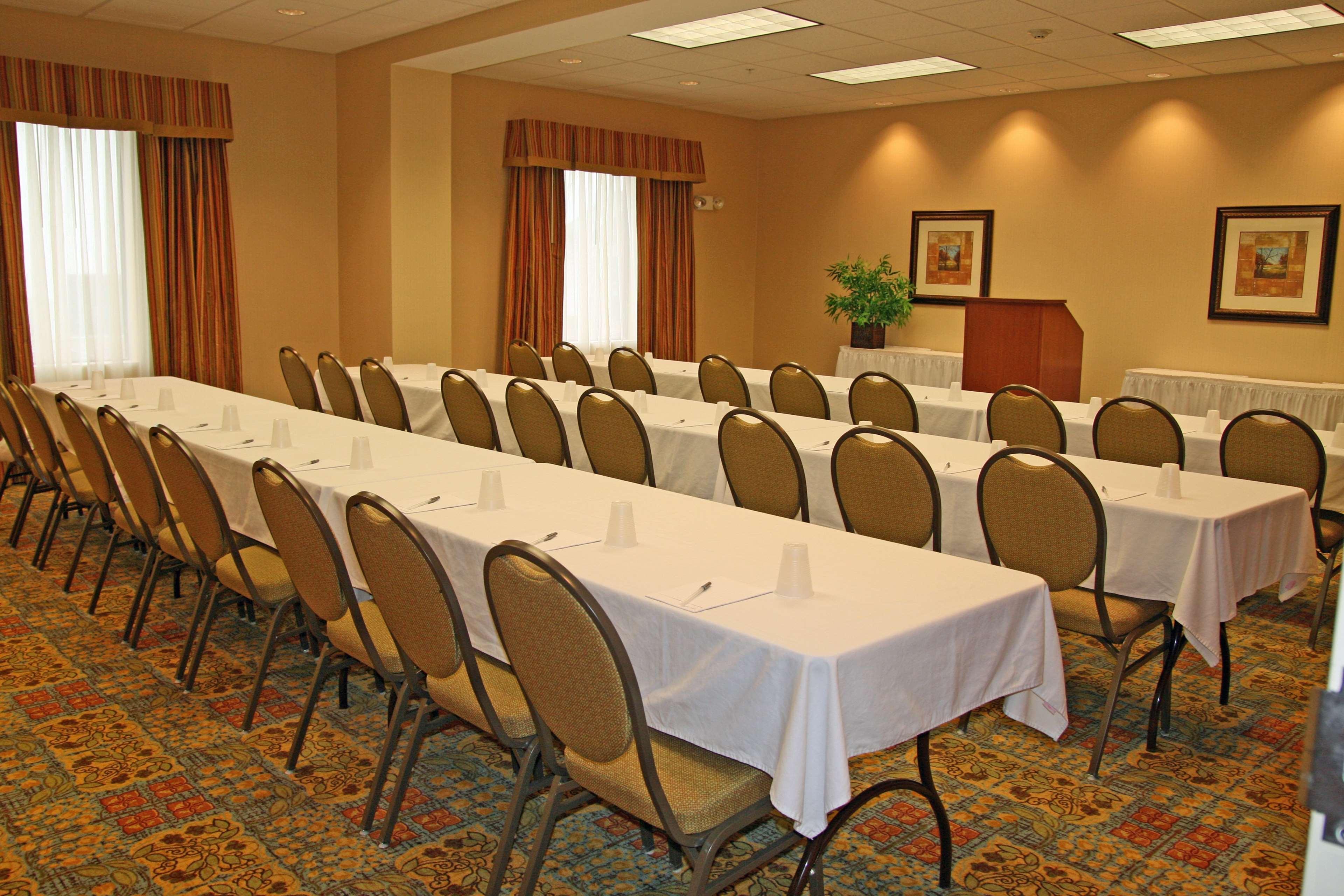Hampton Inn Mchenry Bagian luar foto