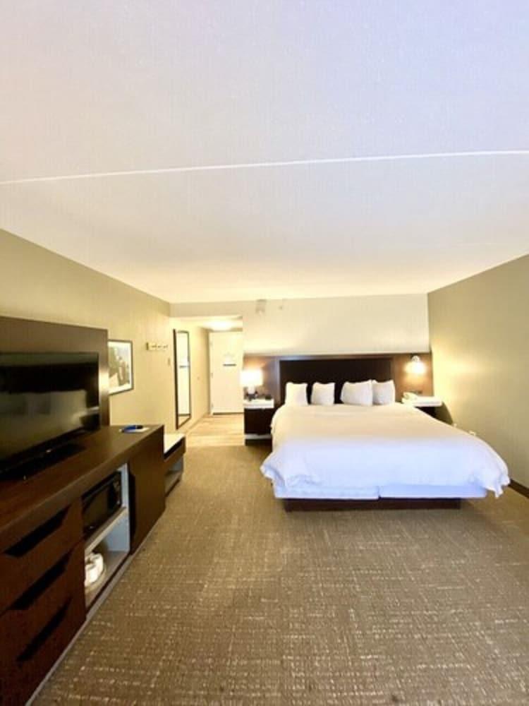 Hampton Inn Mchenry Bagian luar foto