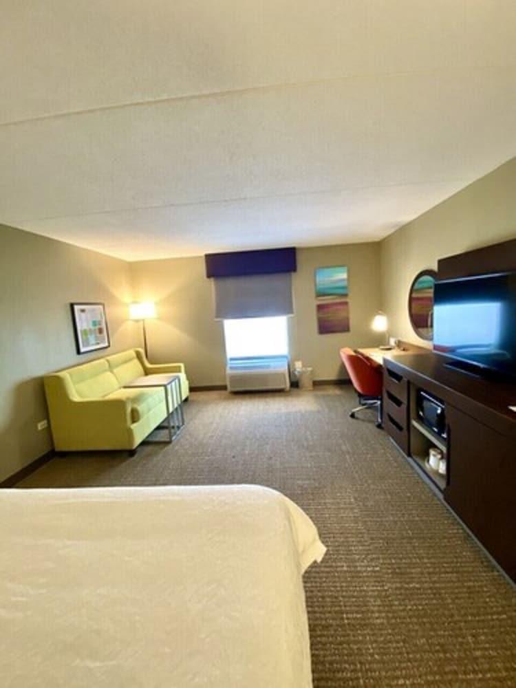 Hampton Inn Mchenry Bagian luar foto