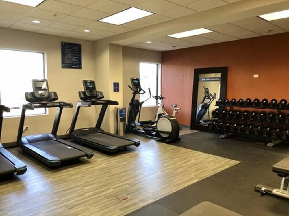 Hampton Inn Mchenry Bagian luar foto