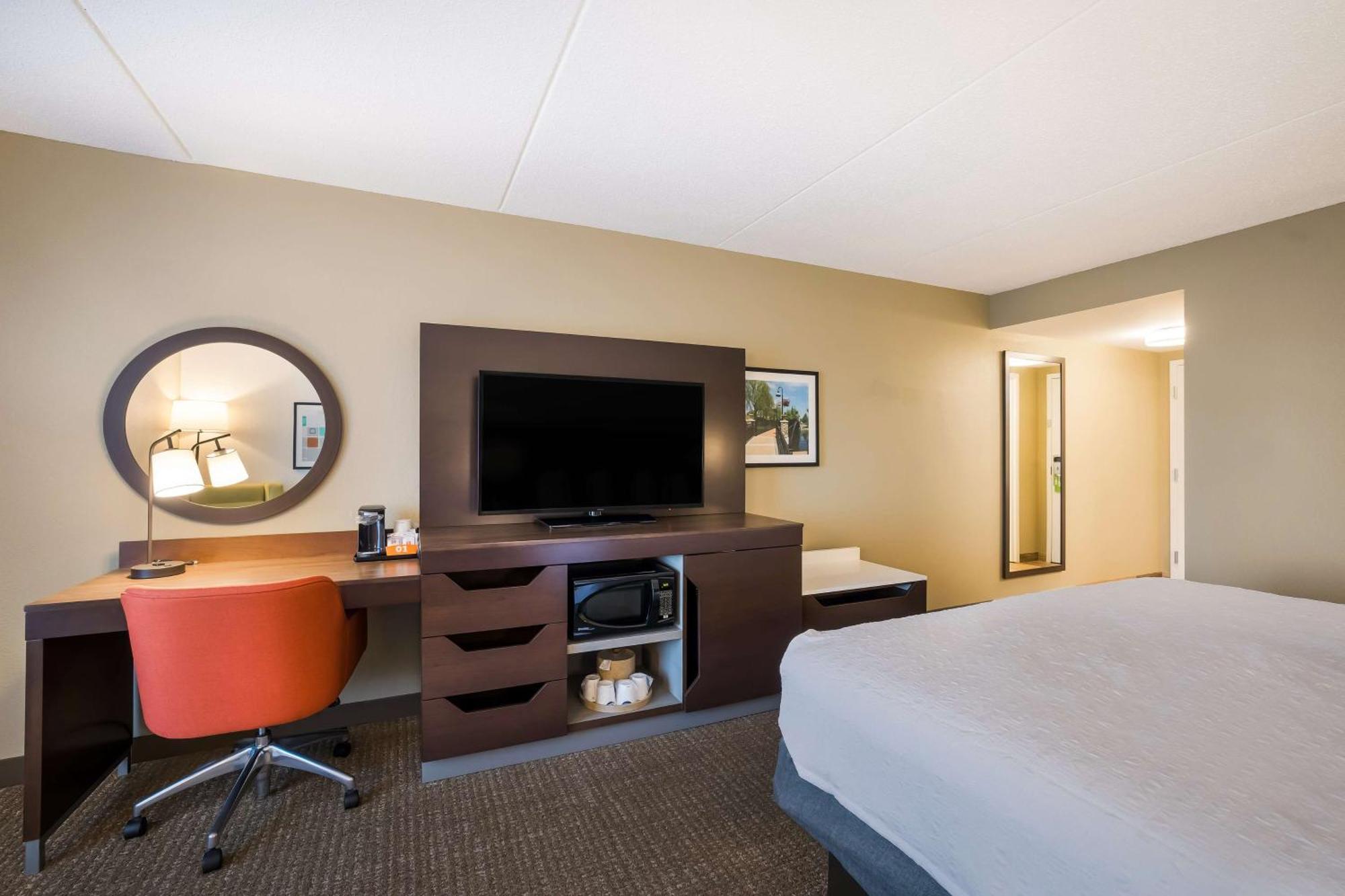 Hampton Inn Mchenry Bagian luar foto